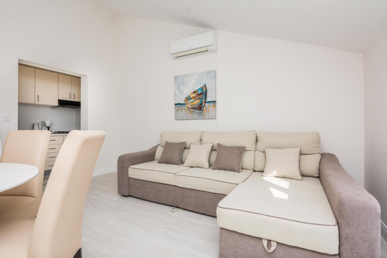 Medanic - Private Pool Apartment Privlaka (Zadar)