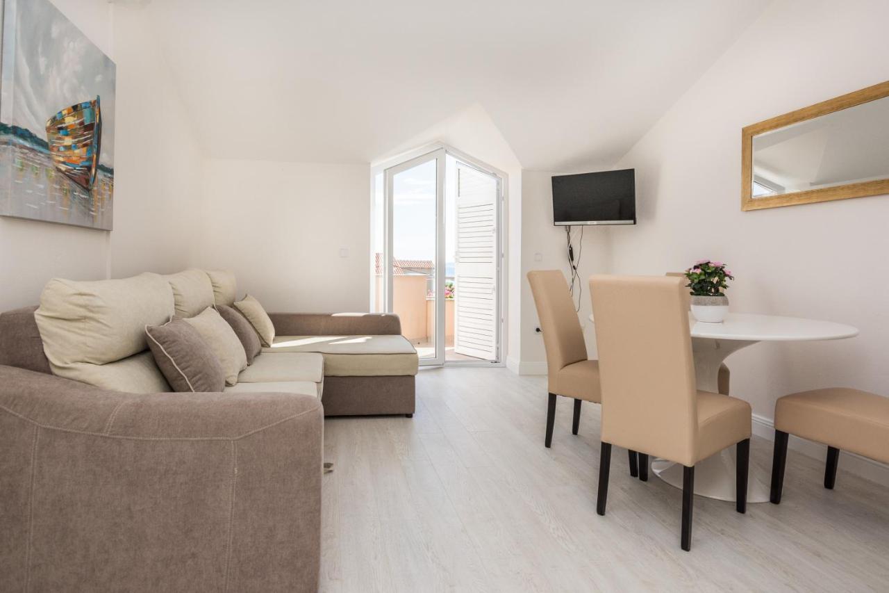 Medanic - Private Pool Apartma *