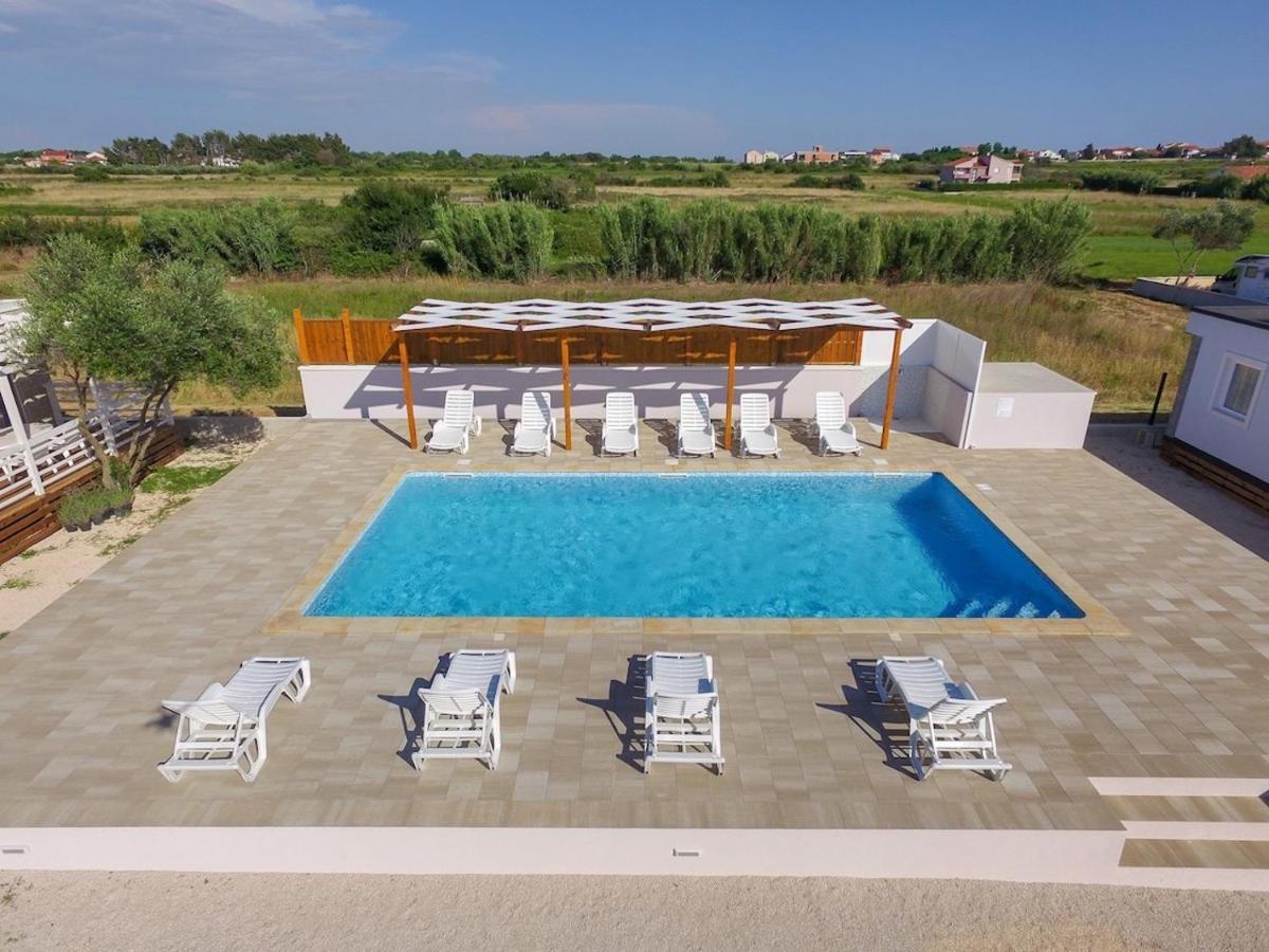 Medanic - Private Pool